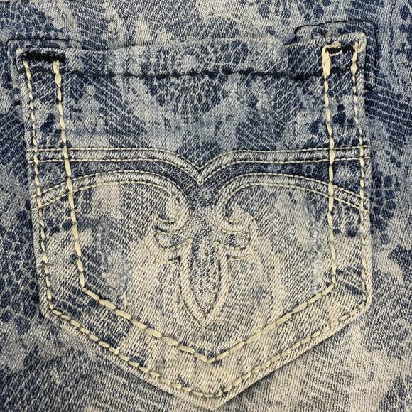 Rock Revival Short Women's 26x3 Light Blue Lace Print Lydia Easy Short Western - Picture 4 of 14